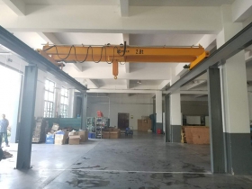 單梁起重機2.8t